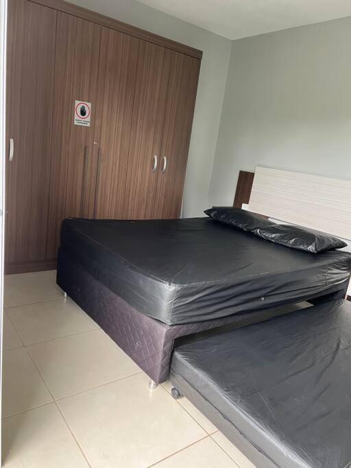 Apartamento Apto Vista P/mar, Varanda Gourmet E 350m Da Ubatuba