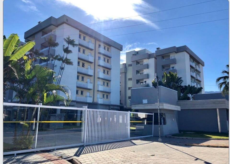 Apto Vista P/mar, Varanda Gourmet E 350m Da * Ubatuba