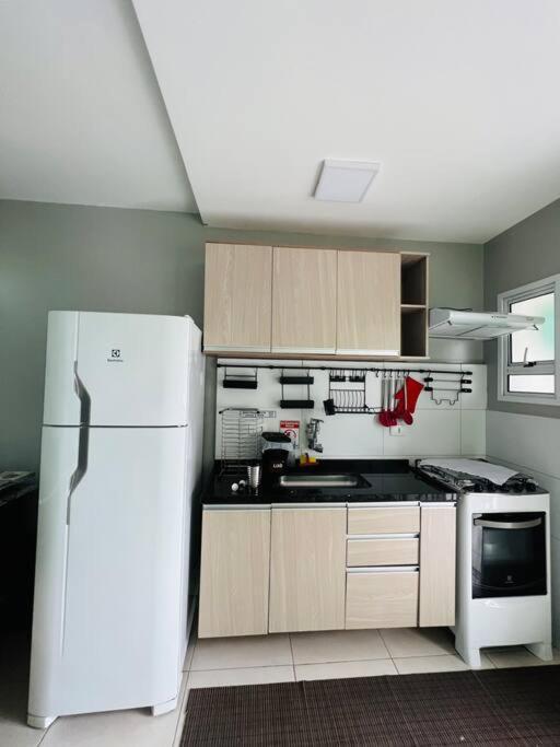 Apartamento Apto Vista P/mar, Varanda Gourmet E 350m Da Ubatuba