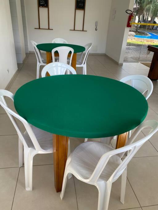 Apto Vista P/mar, Varanda Gourmet E 350m Da Apartamento Ubatuba