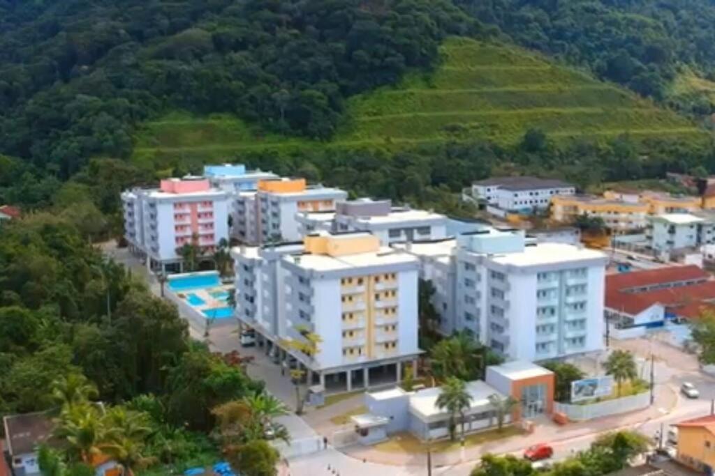 Apartamento Apto Vista P/mar, Varanda Gourmet E 350m Da